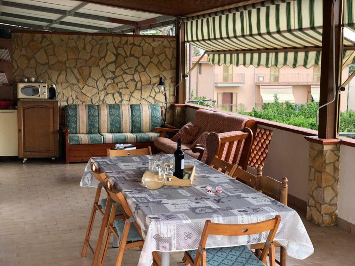Appartement La Terrazza Di Carmen E Fausto à Cetraro Extérieur photo