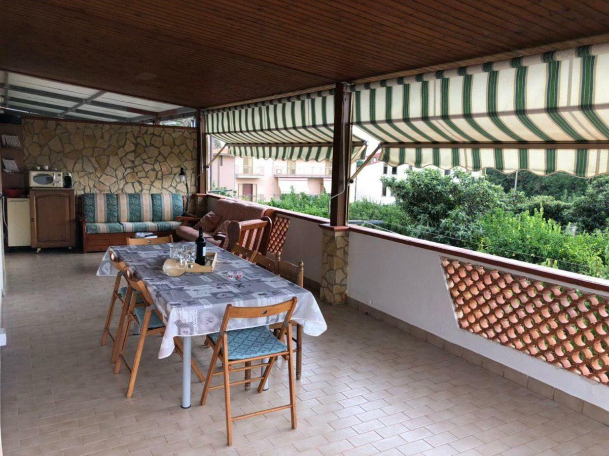 Appartement La Terrazza Di Carmen E Fausto à Cetraro Extérieur photo