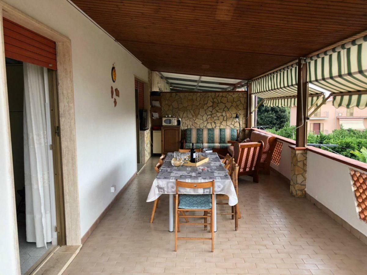 Appartement La Terrazza Di Carmen E Fausto à Cetraro Extérieur photo