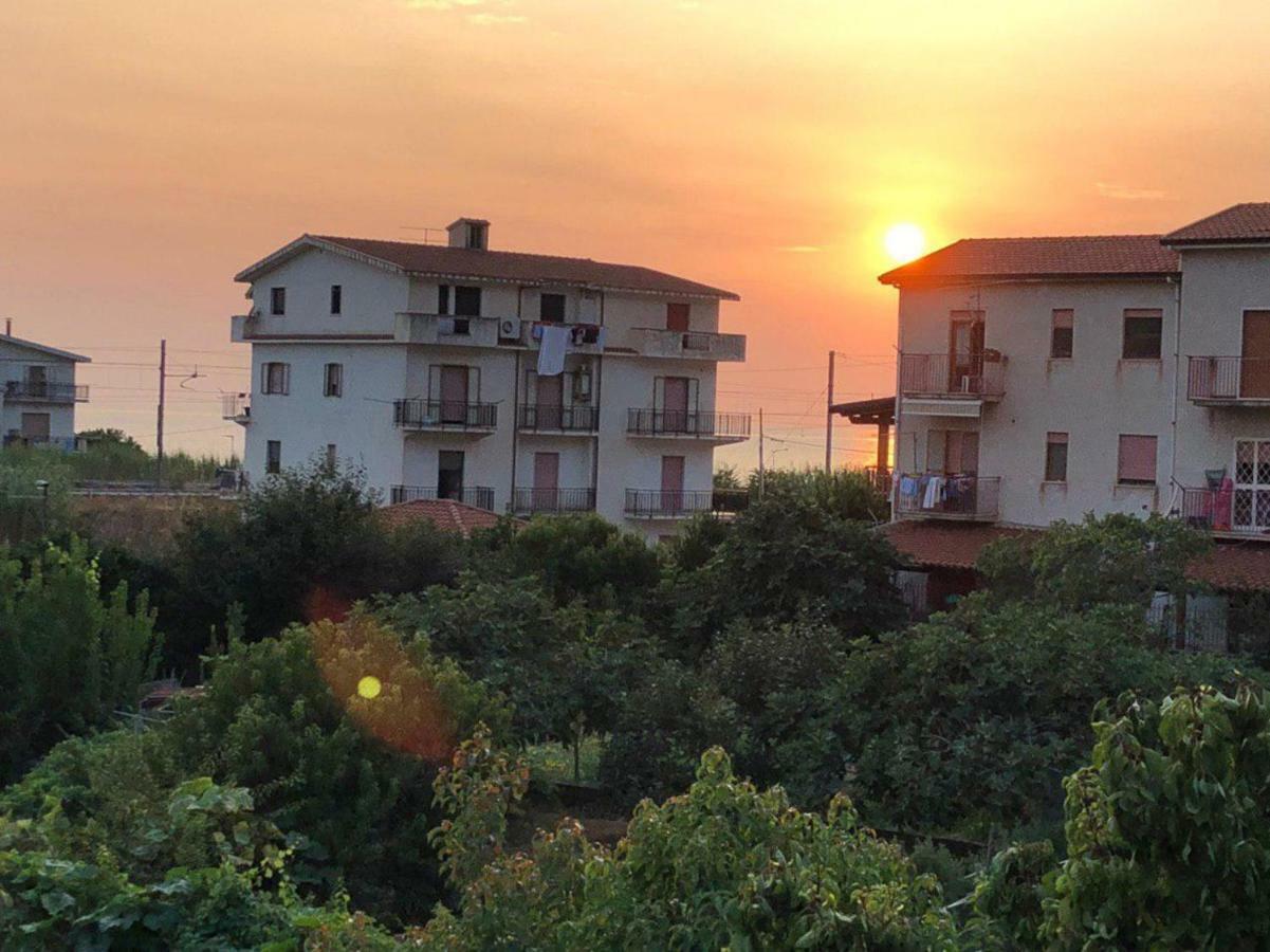 Appartement La Terrazza Di Carmen E Fausto à Cetraro Extérieur photo